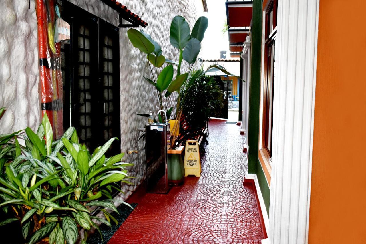 Apartahotel Tierras Amazonicas 莱蒂西亚 外观 照片