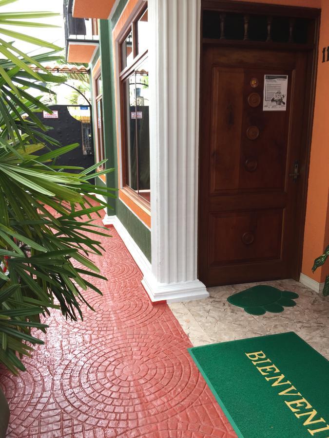 Apartahotel Tierras Amazonicas 莱蒂西亚 外观 照片